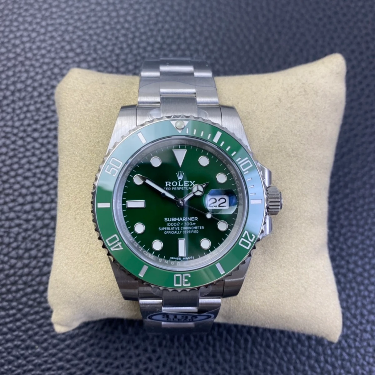 Rolex Submariner Date 116610LV Stainless Steel Oyster 40MM Green Dial Mens Replica Watch (Green Dial) - Image 4