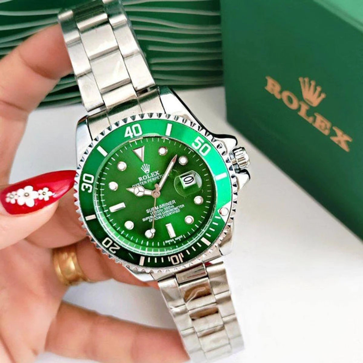 Rolex Submariner Date 116610LV Stainless Steel Oyster 40MM Green Dial Mens Replica Watch (Green Dial)